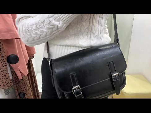❤️ Gənc qadın FeralBerry-nin fitinq otağında dildo ilə ictimai masturbasiyası Porno vk bizdə ❌